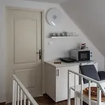 Hauptman Apartment *