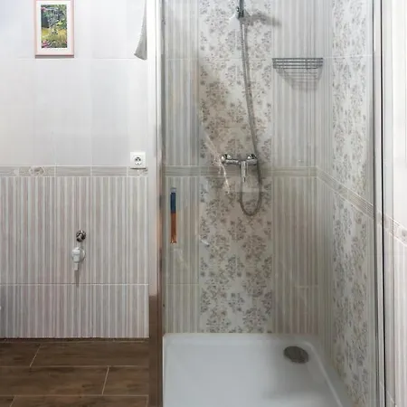Hauptman Apartment Nagyatad